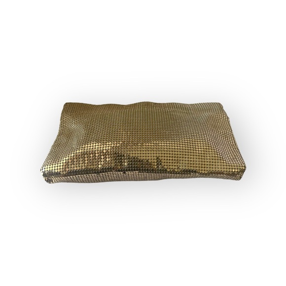 Vintage: Whiting Davis 𖣴 Metal Mesh Convertible Crossbody Clutch Bag 𖣴 Gold 𖣴 - Picture 7 of 16